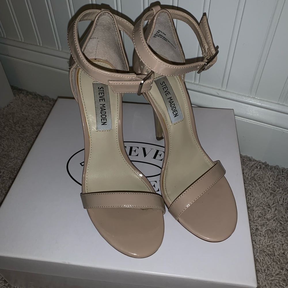 Steve Madden Heels - Picture 1 of 3